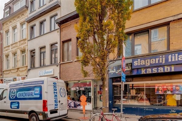 Handelspand - momenteel verhuurd aan 3300 euro/maand