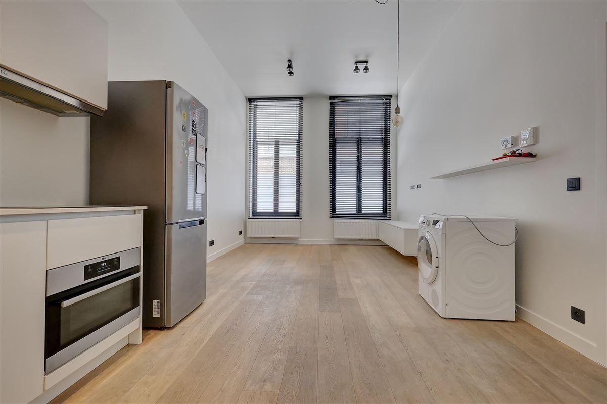 Gezellig appartement met 1 slaapkamer en bureauruimte in hartje Antwerpen