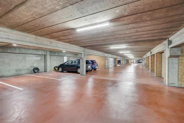 Autostaanplaats pal in het centrum van Mortsel
