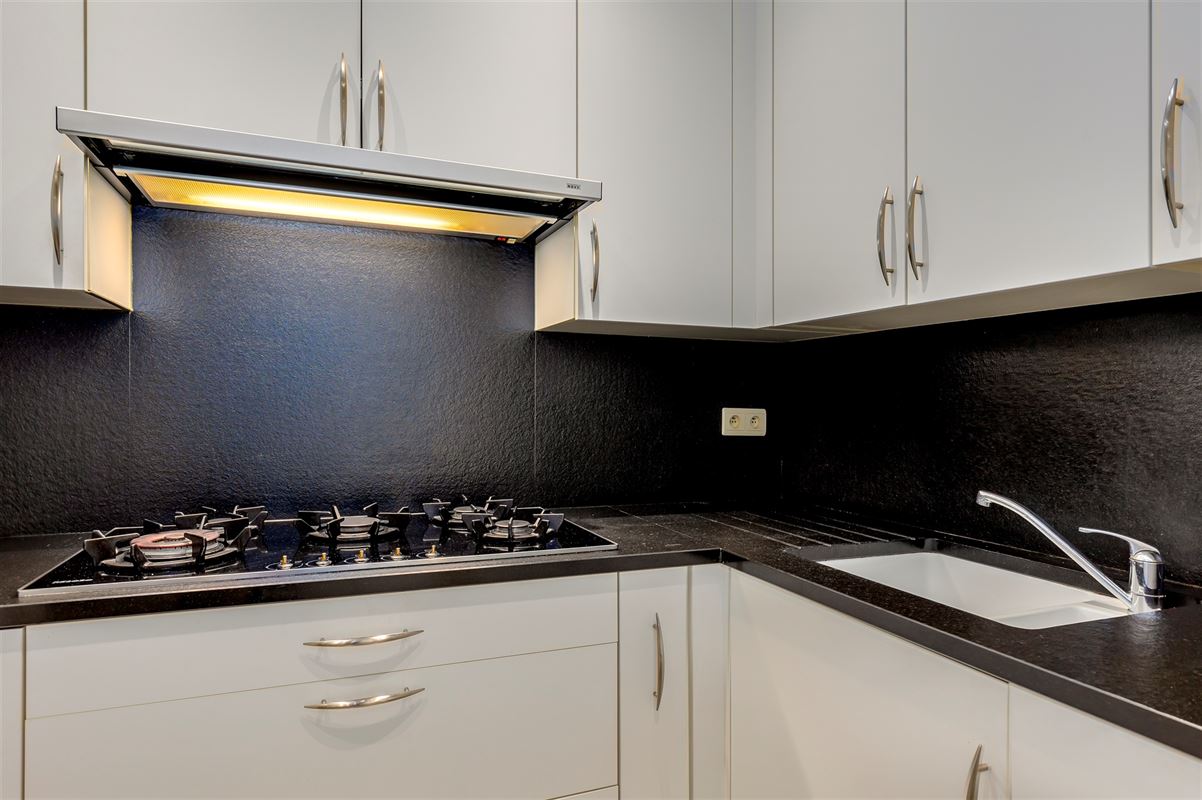 Huis met 4/5 slaapkamers en tuin