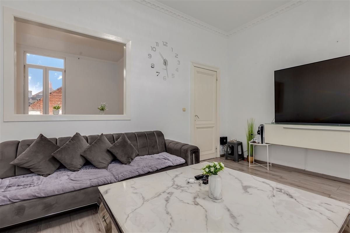 Ruime woning met 4/5 slpk en magazijn