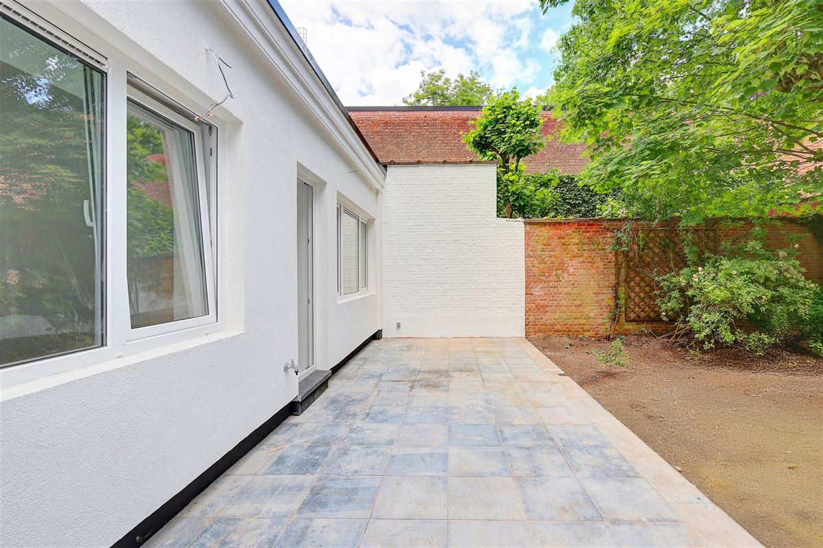 Gerenoveerd gelijkvloers appartement met tuin in Markgravewijk