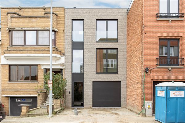 Moderne nieuwbouwwoning met 4 slaapkamers in Mechelen