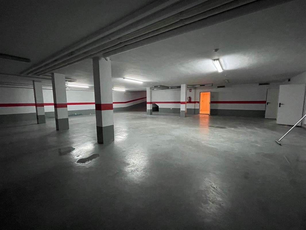 Prachtige villa met 5 slk | 6 badk | zwembad | ondergrondse garage