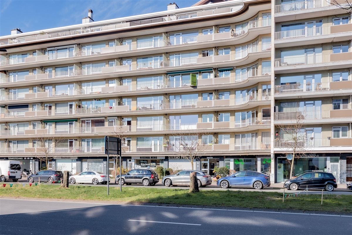 Ruim 2 slaapkamer appartement met ruim zuidterras