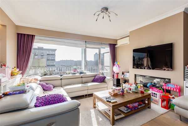 Ruim 2 slaapkamer appartement met ruim zuidterras