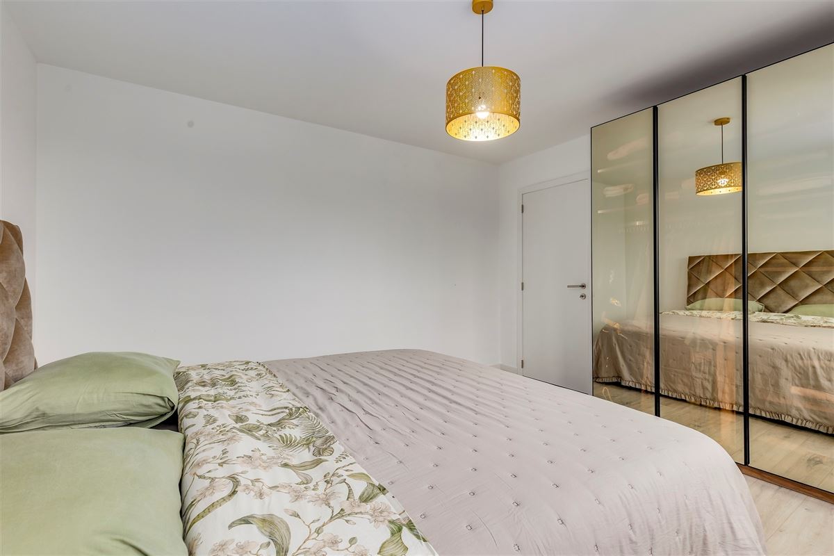Stijlvolle gerenoveerde halfopen bebouwing met tuin en 3 slaapkamers in Oostmalle