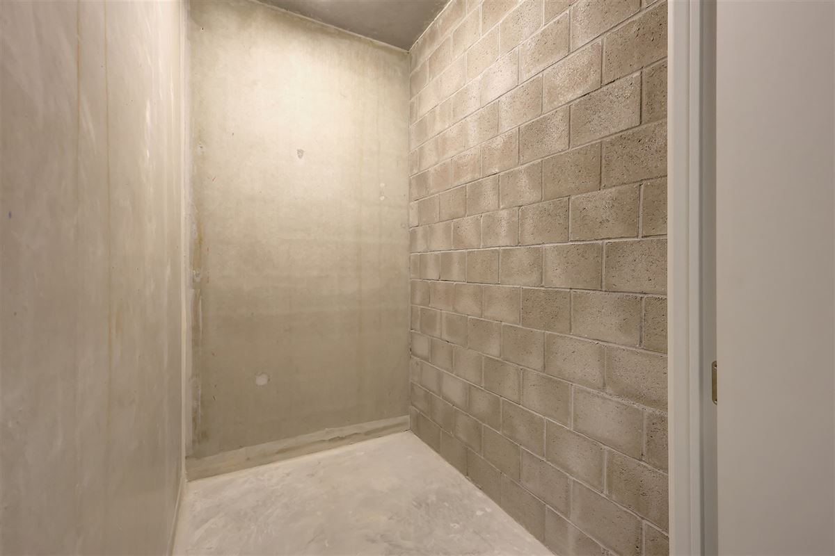 Staanplaats + kelderberging te huur in Wilrijk