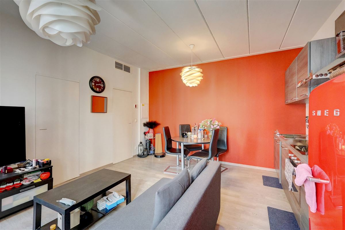 Gelijkvloers kantoor thans ingedeeld als appartement centrum Antwerpen