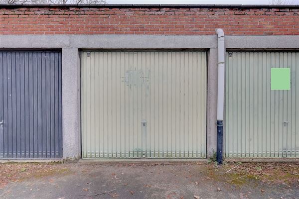 Garagebox te koop op toplocatie in Zwijndrecht