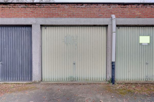 Garagebox te koop op toplocatie in Zwijndrecht