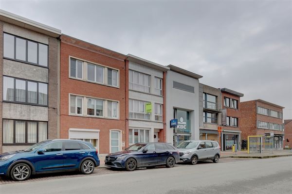 Lichtrijk appartement in centrum Burcht