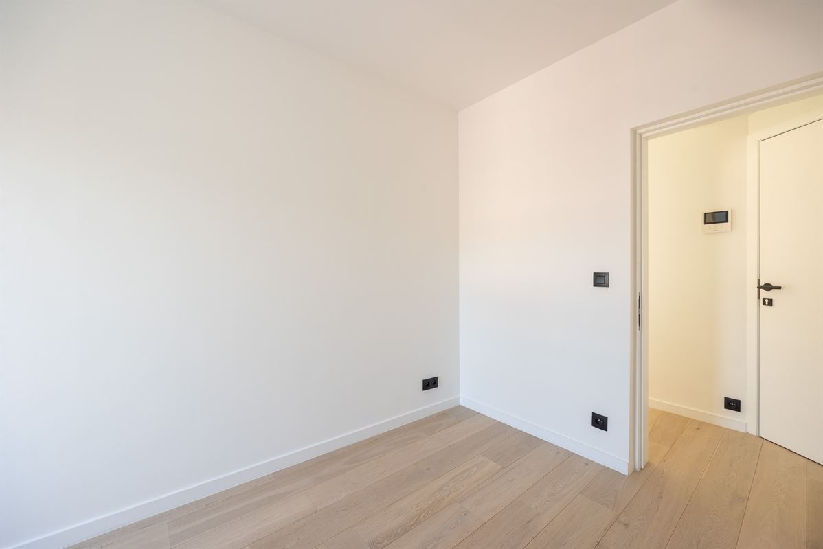 Appartement met twee slaapkamers en terras