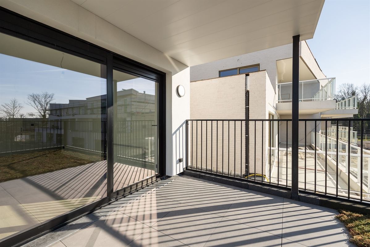 Appartement met twee slaapkamers en terras