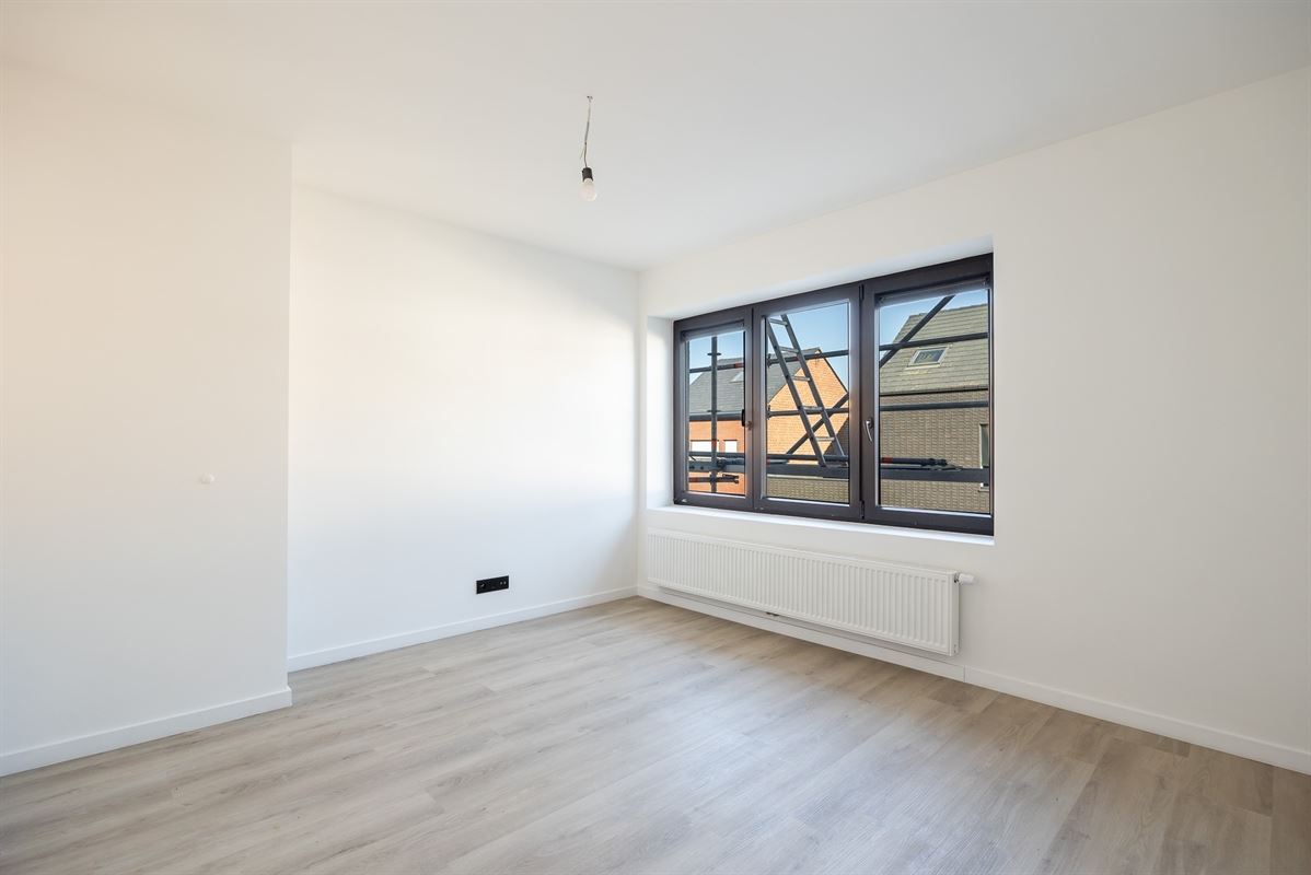 Appartement met twee slaapkamers en terras