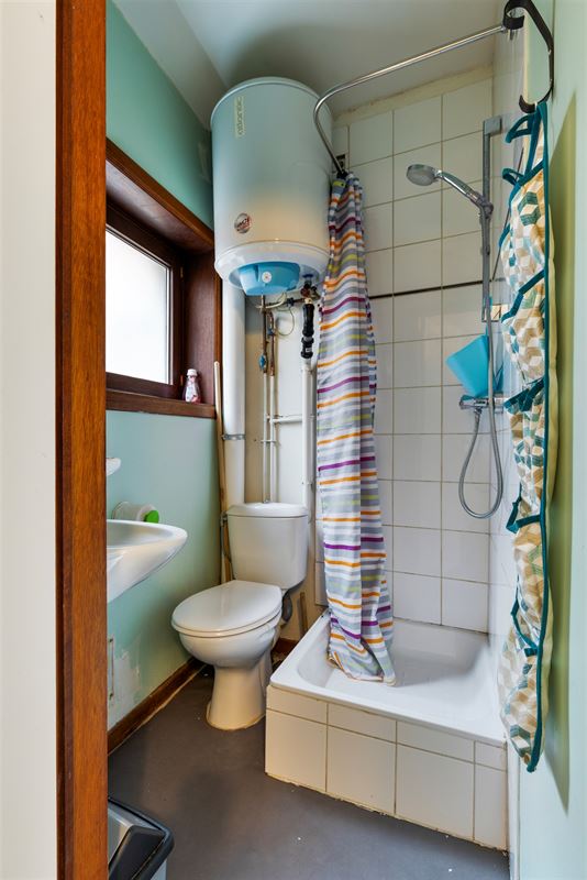 Opbrengsteigendom met garage en 3 studio's centrum Antwerpen