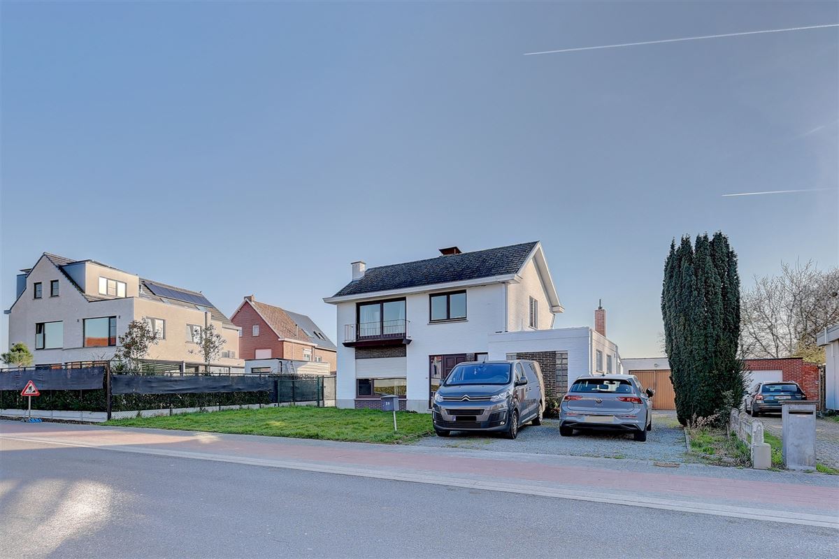 Woning te huur met 4 slaapkamers, tuin en garage in Heffen