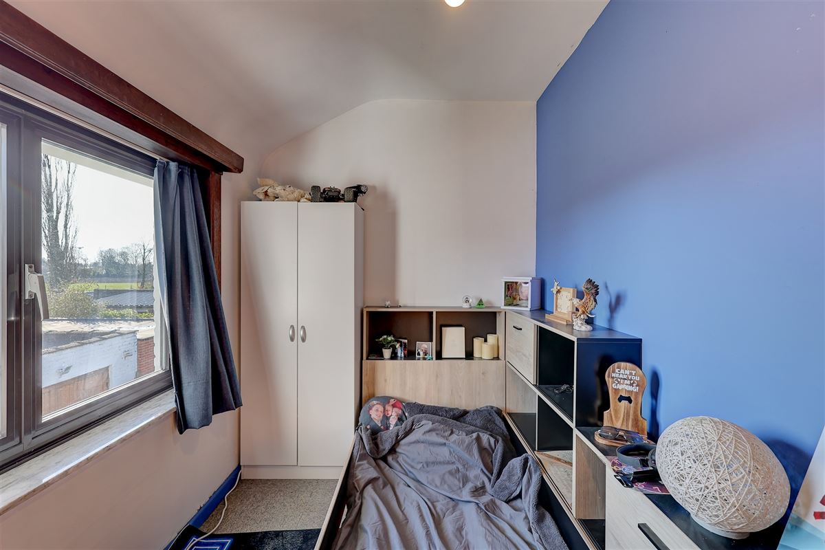 Woning te huur met 4 slaapkamers, tuin en garage in Heffen