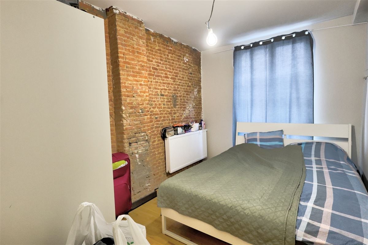 Opbrengsteigendom met 4 appartementen