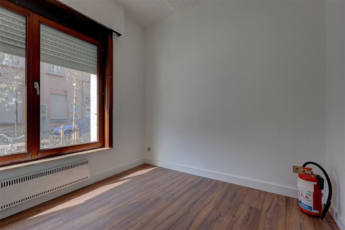 Handelsgelijkvloers te huur op centrale locatie in Antwerpen