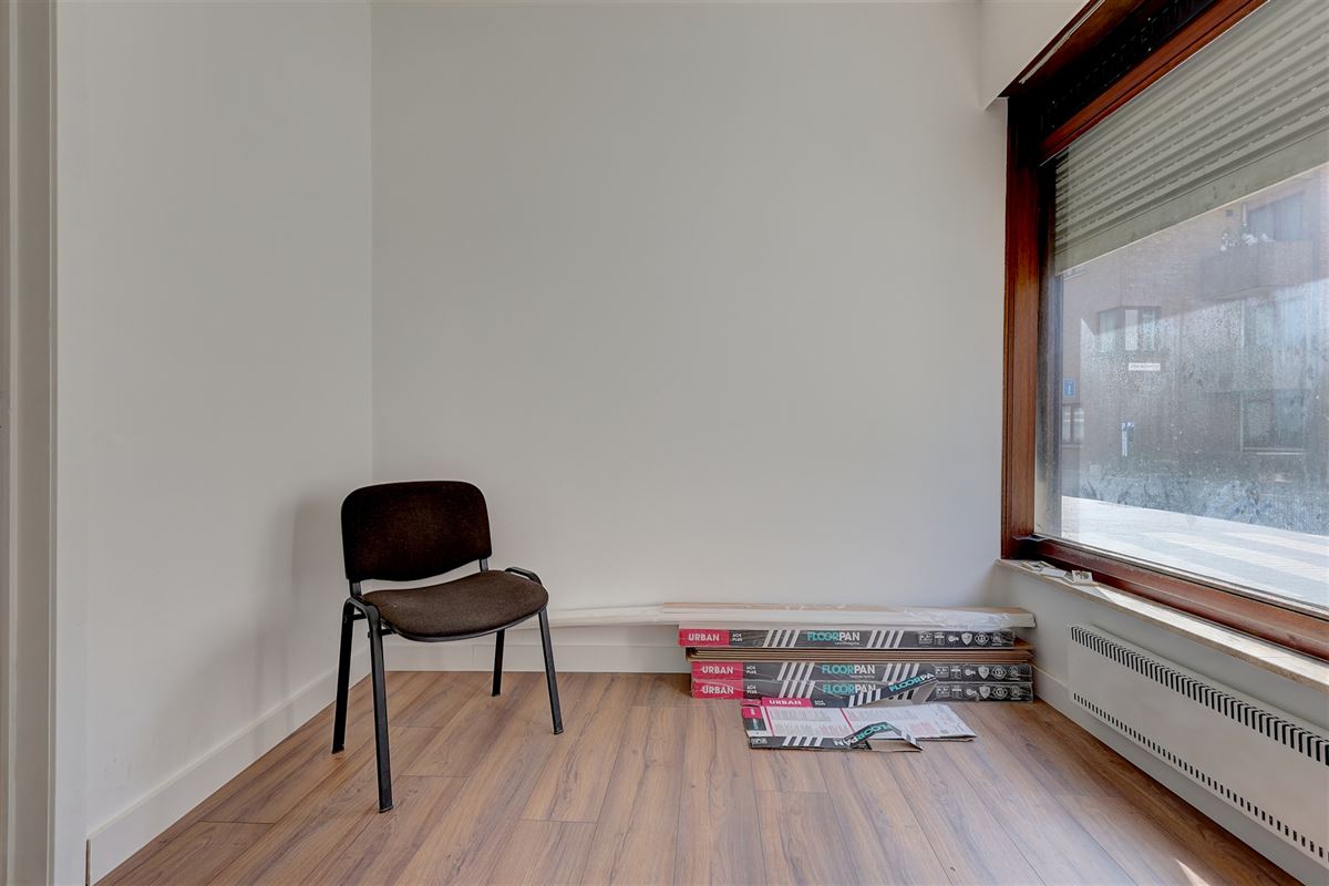 Handelsgelijkvloers te huur op centrale locatie in Antwerpen