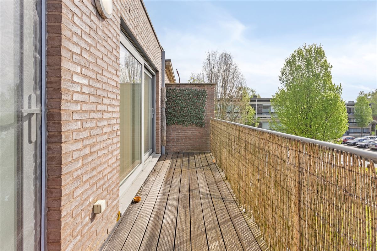 Mooi 2 slaapkamer appartement met zuidgericht terras