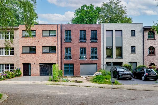 Casco gezinswoning met tuin op toplocatie in Kapellen