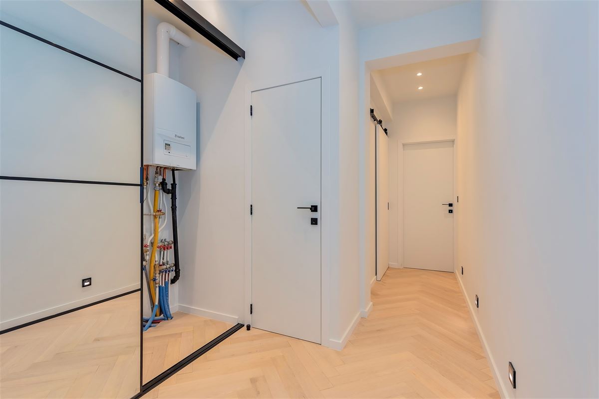 Super-de-luxe gerenoveerd appartement te Mortsel - 2 slk + 2 badk