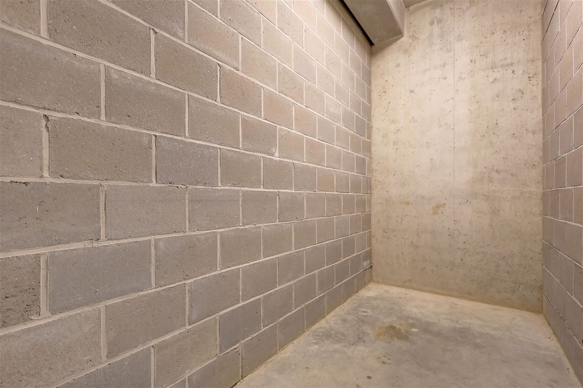 Lichtrijk appartement met 2 slaapkamers, staanplaats en gezellige tuin!