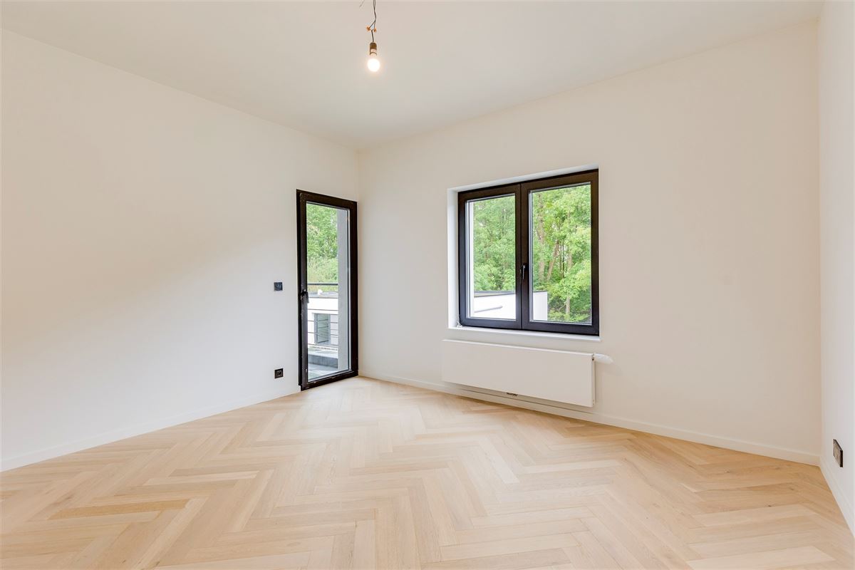 Super-de-luxe gerenoveerd appartement te Mortsel - 2 slk + zuidterras