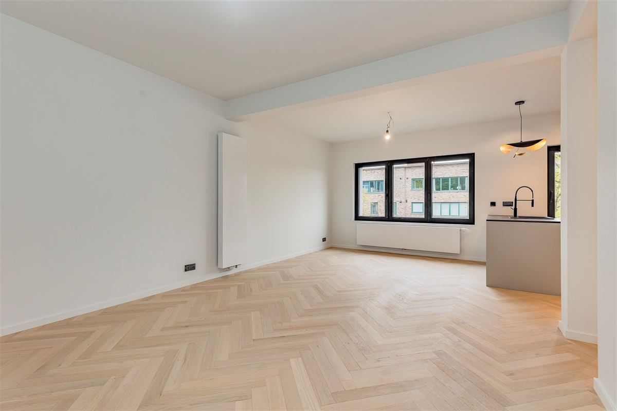 Super-de-luxe gerenoveerd appartement te Mortsel - 2 slk + zuidterras