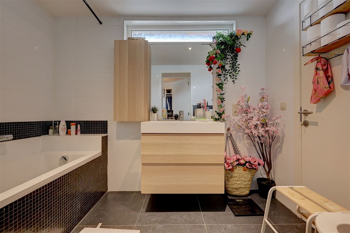 Prachtige woning met 3 slaapkamers te huur (ideale co-housing)