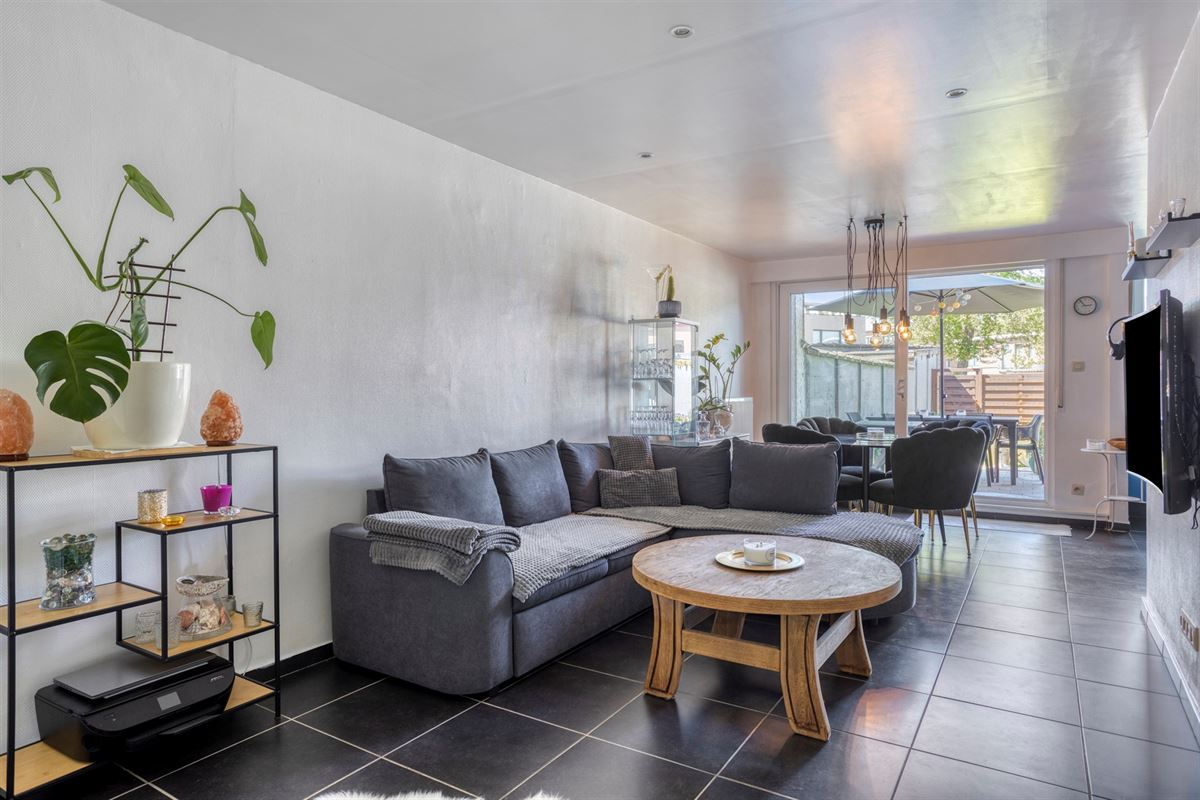 Gelijkvloers appartement met zonnige tuin (80m²) in Wilrijk