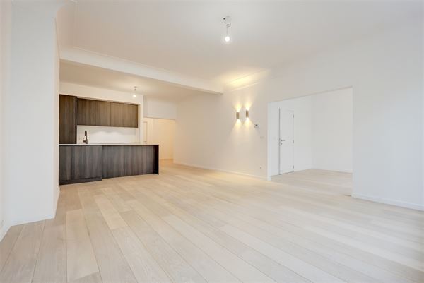Nieuwbouw appartement met 2-3 slpks en terras Markgravewijk