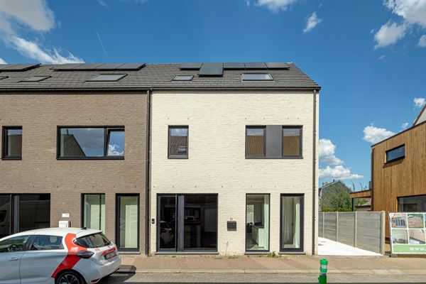 Energiezuinige woning met vier slaapkamers en tuin