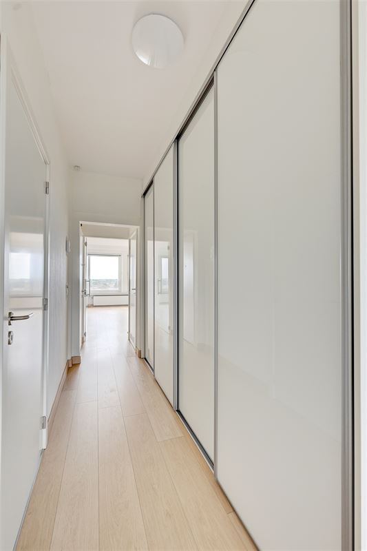 Appartement met 3 slaapkamers, terras en parking op de Bist