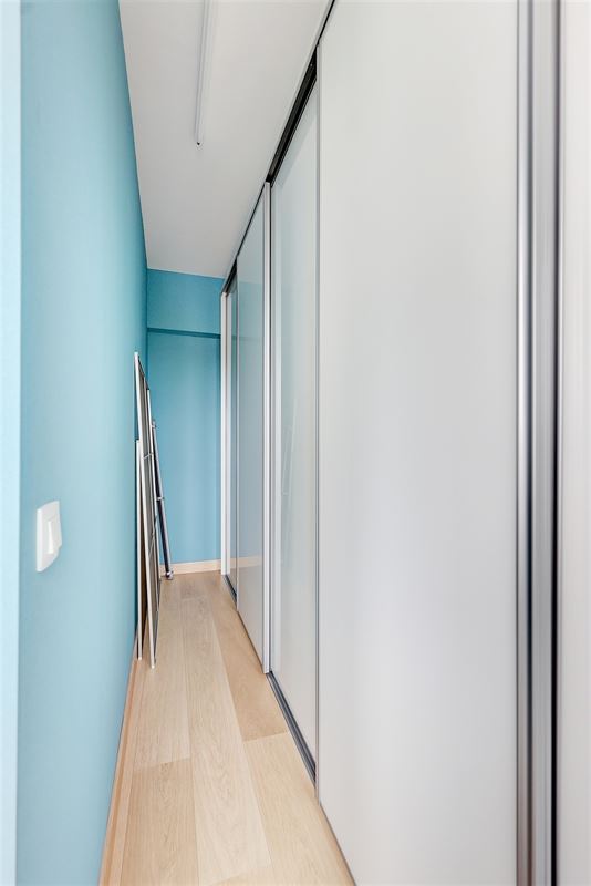 Appartement met 3 slaapkamers, terras en parking op de Bist