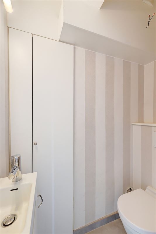 Appartement met 3 slaapkamers, terras en parking op de Bist