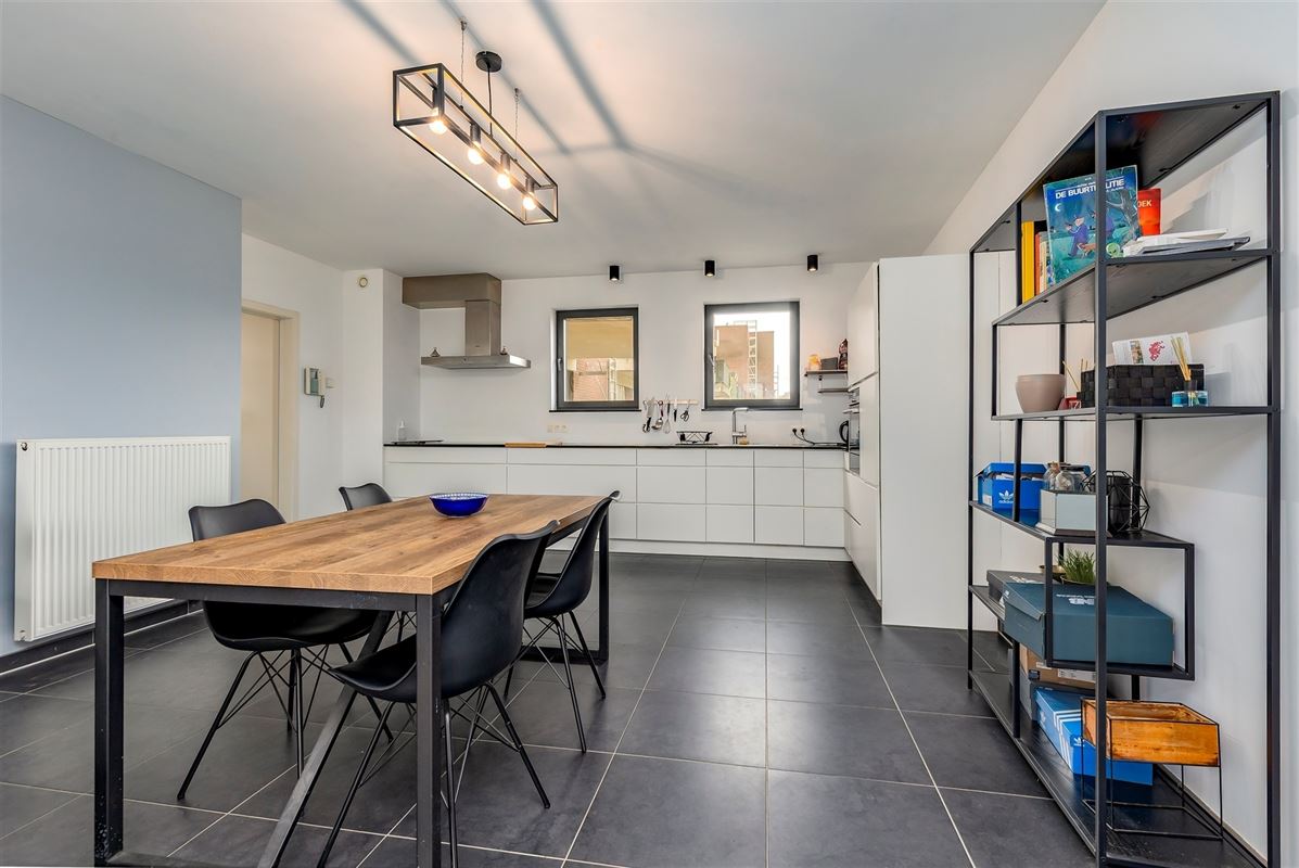 Recent 1 slpk appartement met groot terras