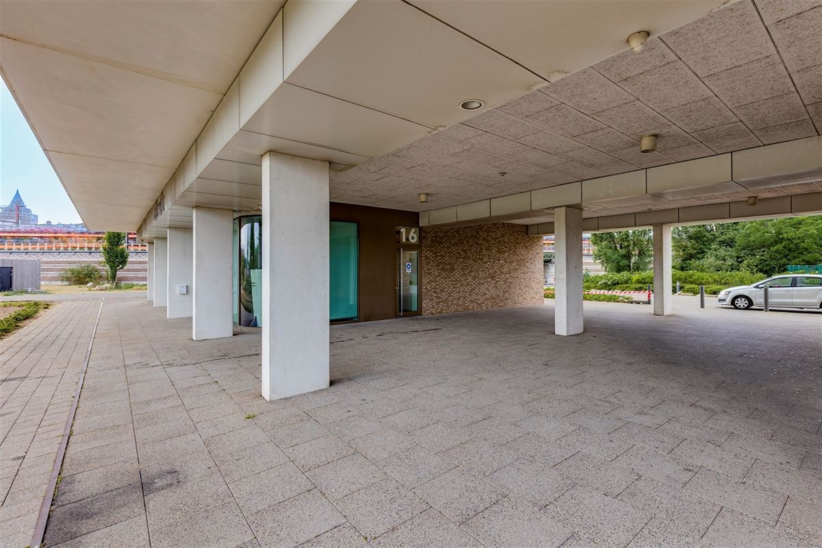 Tof 2 slk appt met 2 terrassen en leuk uitzicht