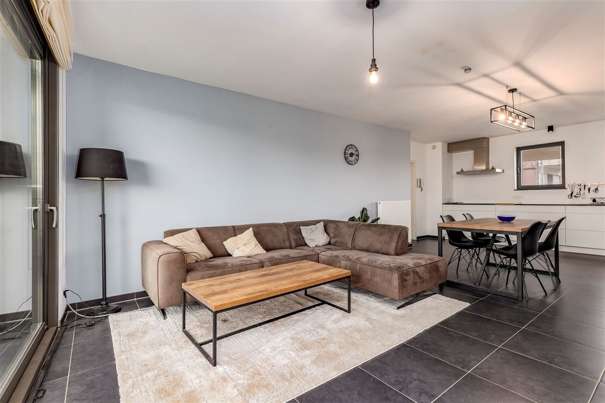Recent 1 slpk appartement met groot terras