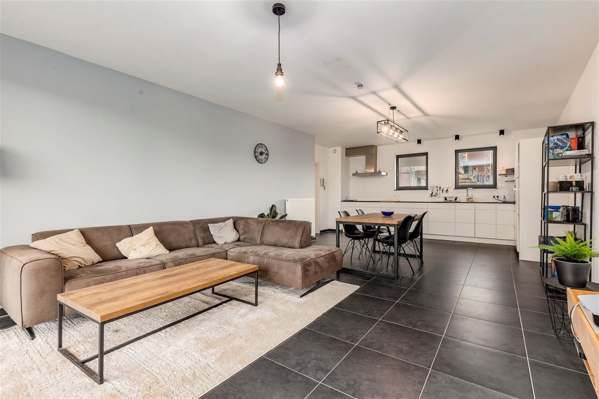Recent 1 slpk appartement met groot terras