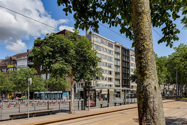 Instapklaar 2-slaapkamer appartement met terras op t'Zuid