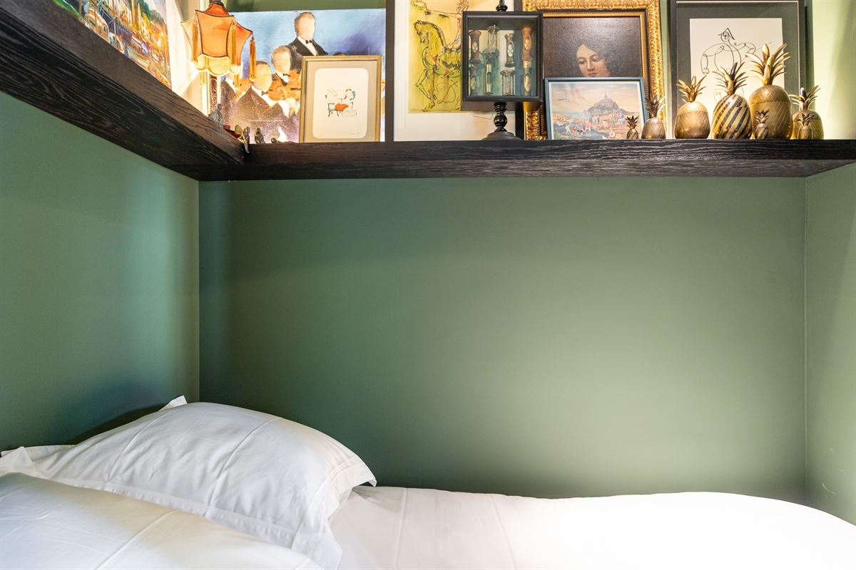 Gemeubeld gerenoveerd appartement op ideale locatie