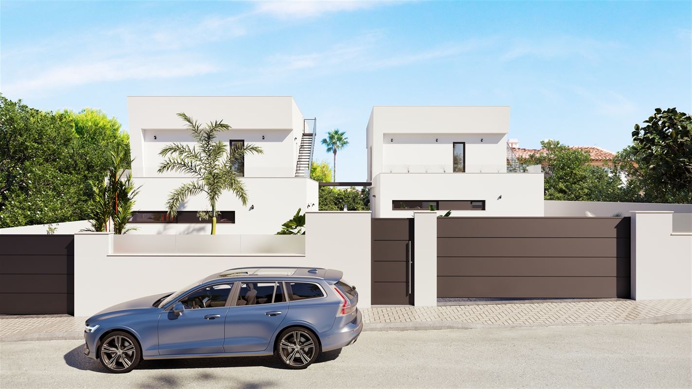Villa met 4 slk, 3 badk en infinity pool met zeezicht