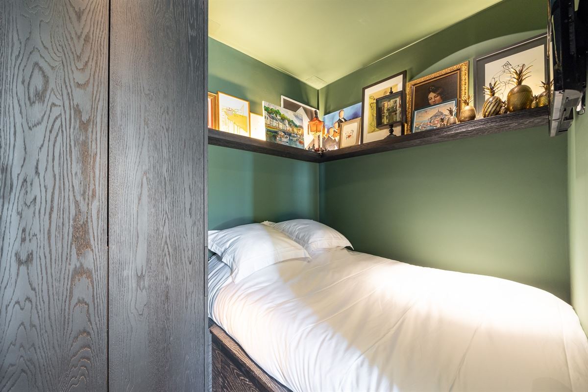 Gemeubeld gerenoveerd appartement op ideale locatie