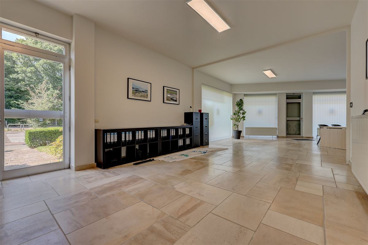 Kantoor op ideale locatie in Deurne te huur