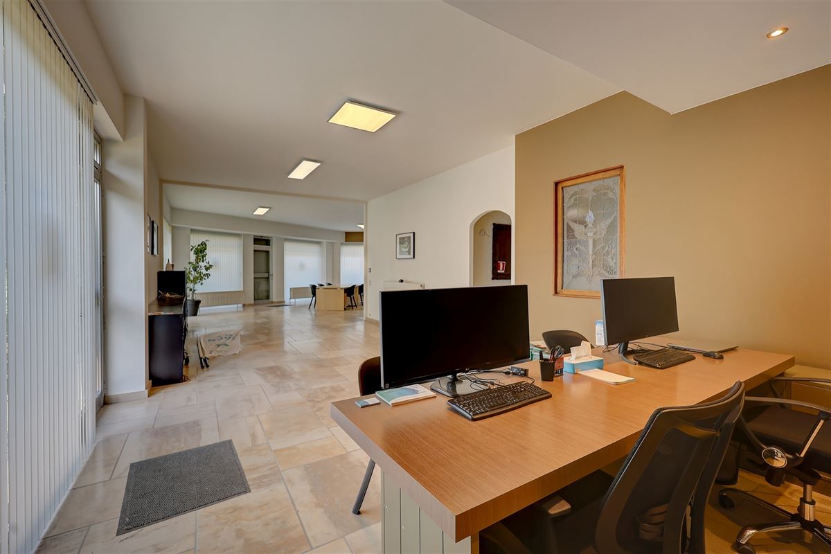 Kantoor op ideale locatie in Deurne te huur