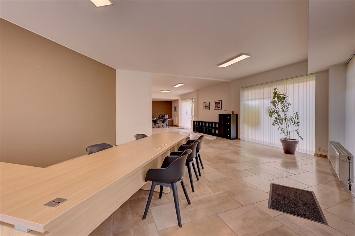 Kantoor op ideale locatie in Deurne te huur