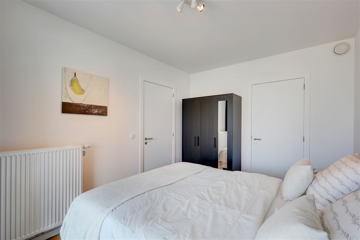 Nieuw gemeubeld appartement met 3 slaapkamers en 3 badkamers Antwerpen